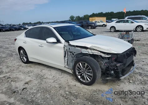 2018 Infiniti Q50 Luxe z USA, uszkodzony, nr VIN JN1EV7AR6JM611919